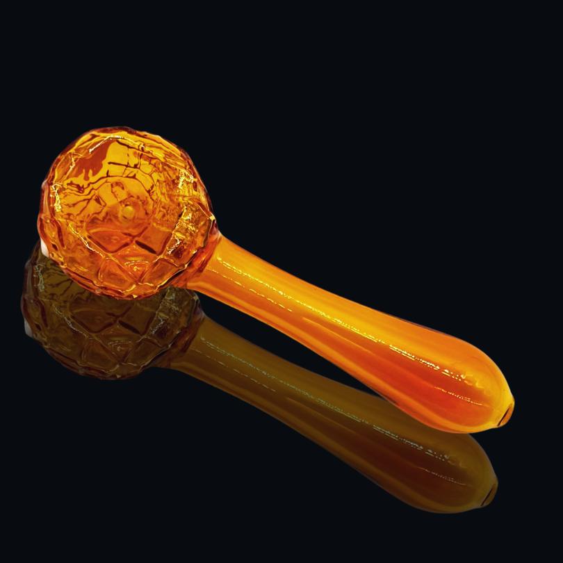 RIDDLES GLASS HAND PIPE