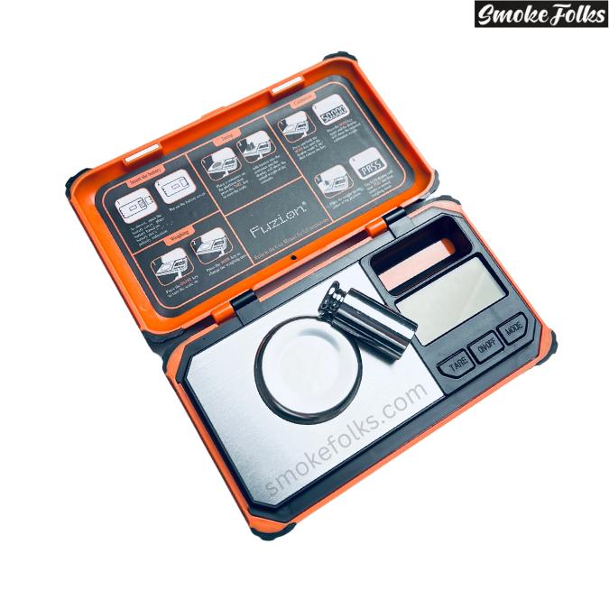 FUZION TRI-50 X 0.001G PROFESSIONAL DIGITAL SCALE