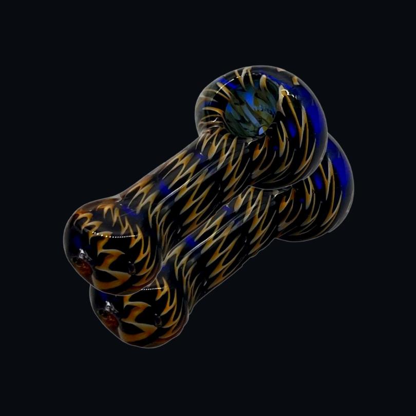 RIDDLES GLASS HAND PIPE