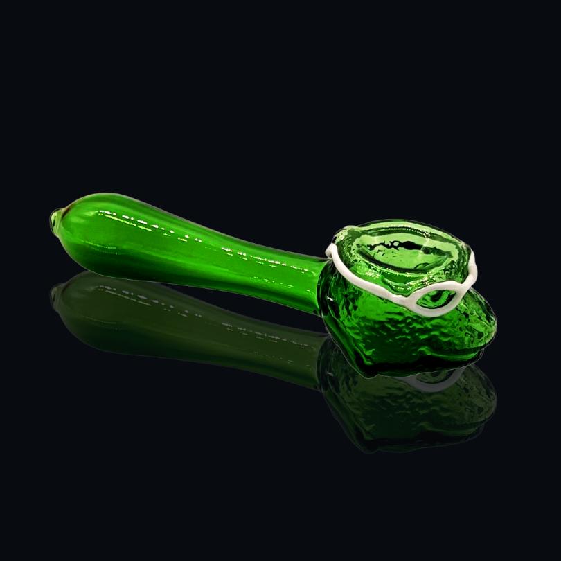 RIDDLES GLASS HAND PIPE