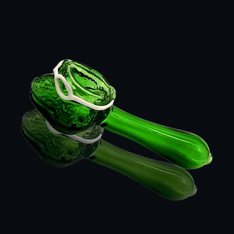 RIDDLES GLASS HAND PIPE