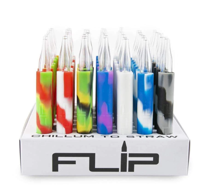 WHITE RHINO FLIP CHILLUM TO STRW