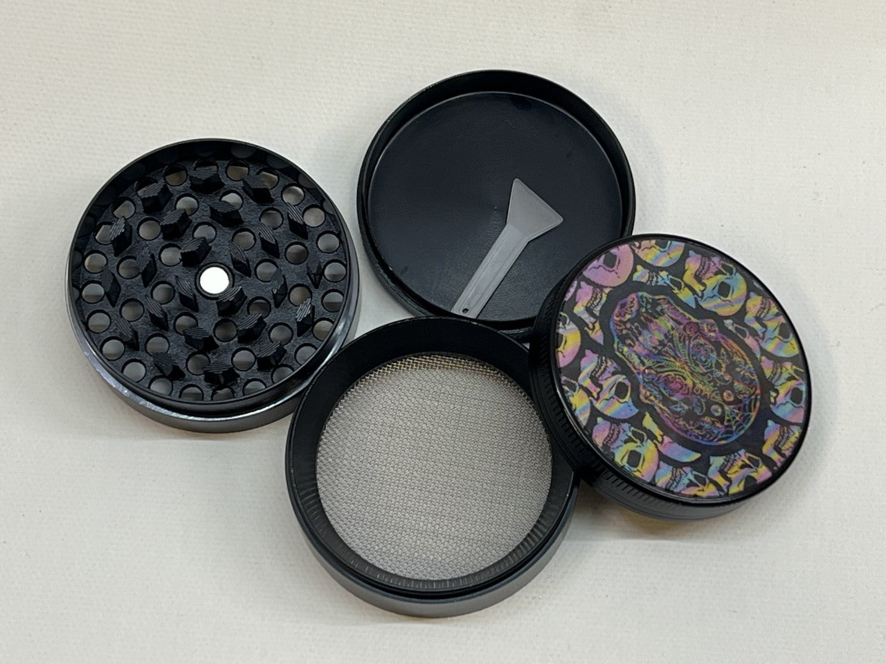 50MM MIX DESIGNS METAL GRINDER BOX OF 12CT