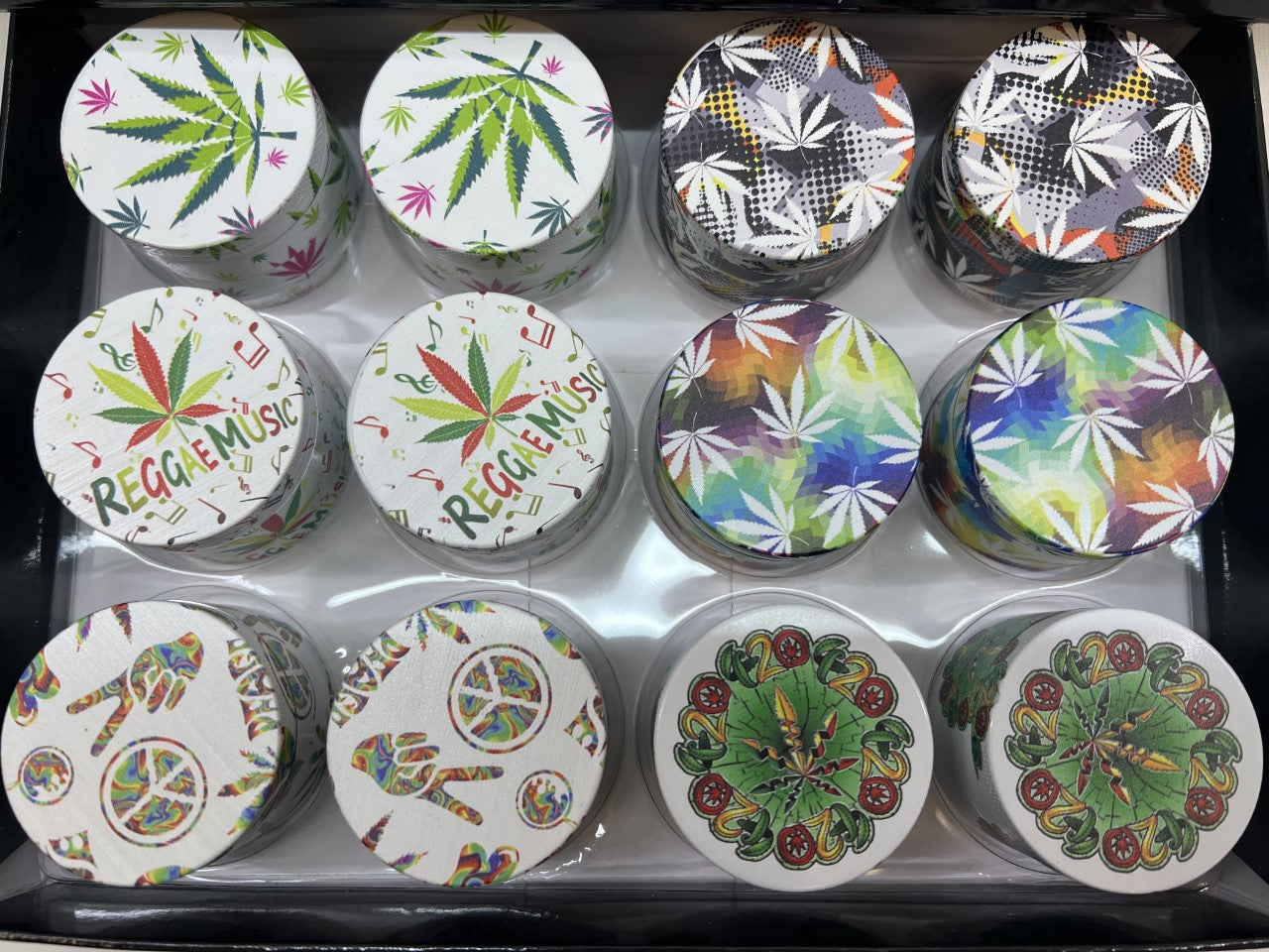 50MM MIX DESIGNS METAL GRINDER BOX OF 12CT