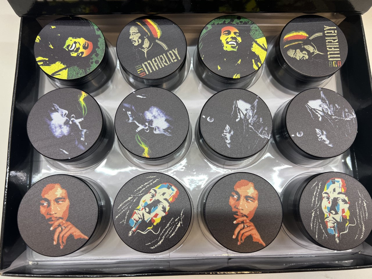 50MM MIX DESIGNS METAL GRINDER BOX OF 12CT