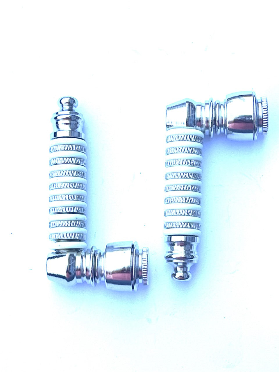 GLOW IN THE DRAK METAL HAND PIPE