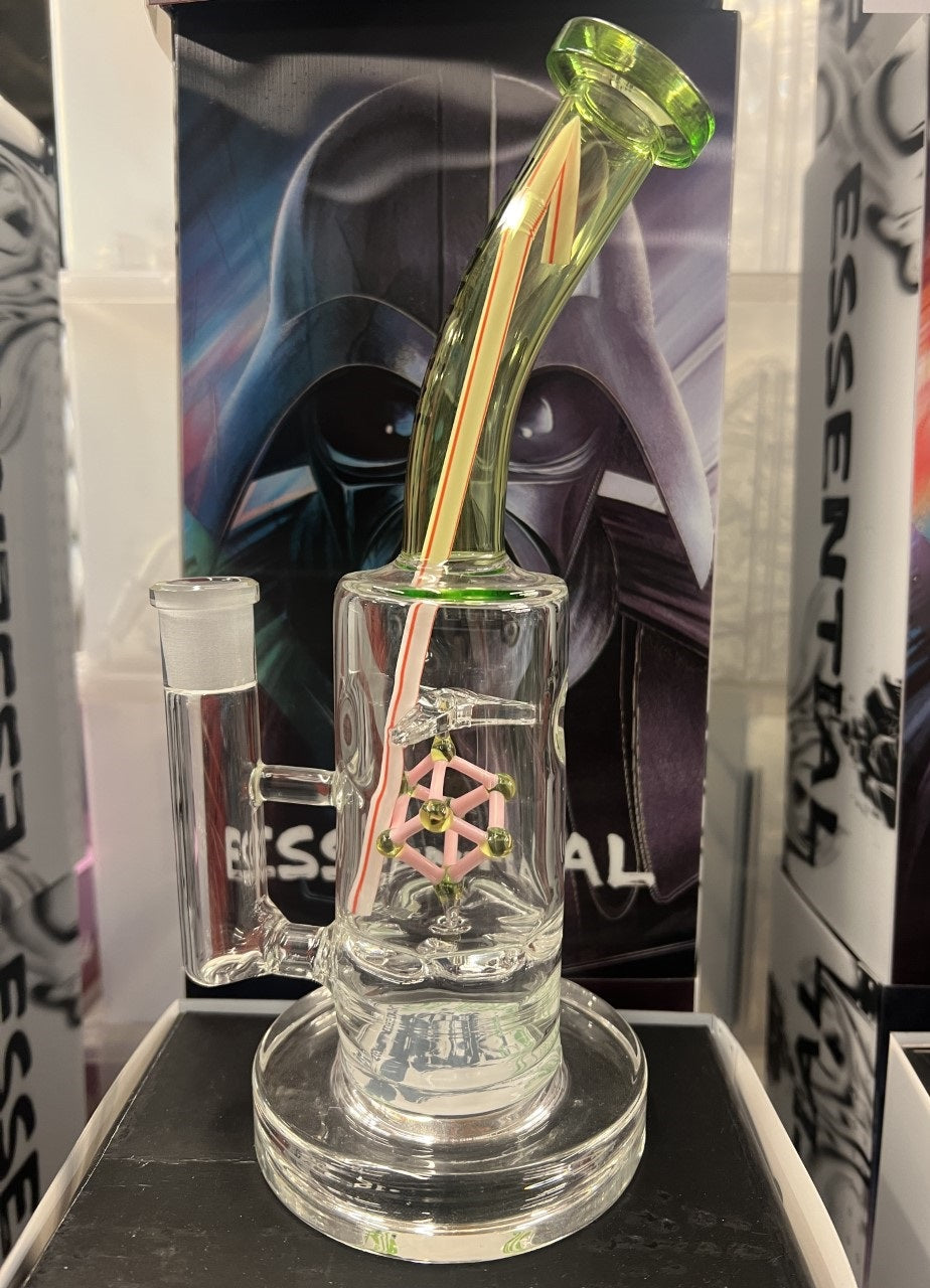 ESSENTIAL GLASS WATER PIPE